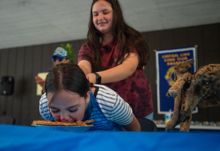 Gallery: Pie eating 20