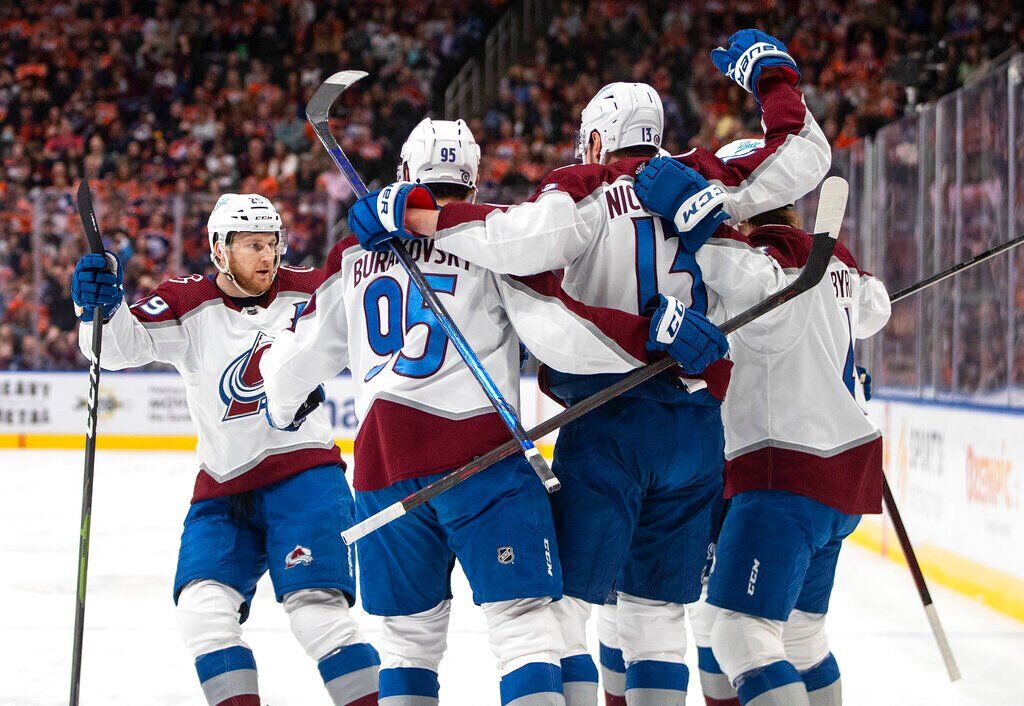 Stanley Cup champion Avalanche provide some lessons for Flyers