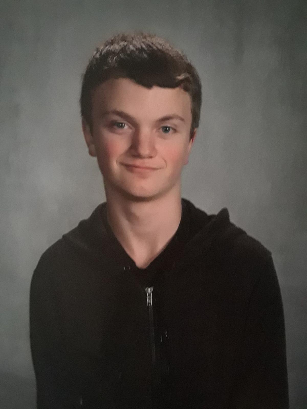 Quinn Izak Stover