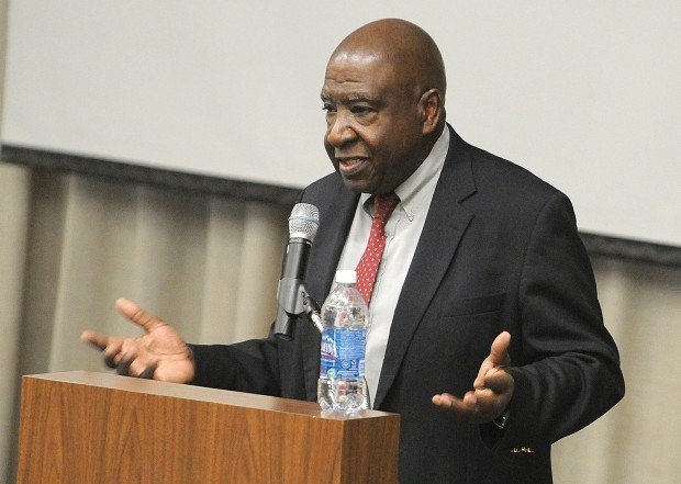 Freedom Rider Singleton speaks at LBCC