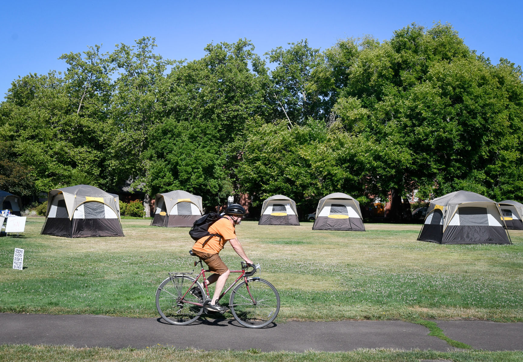 Corvallis Council Discusses Chamber Survey On Homelessness