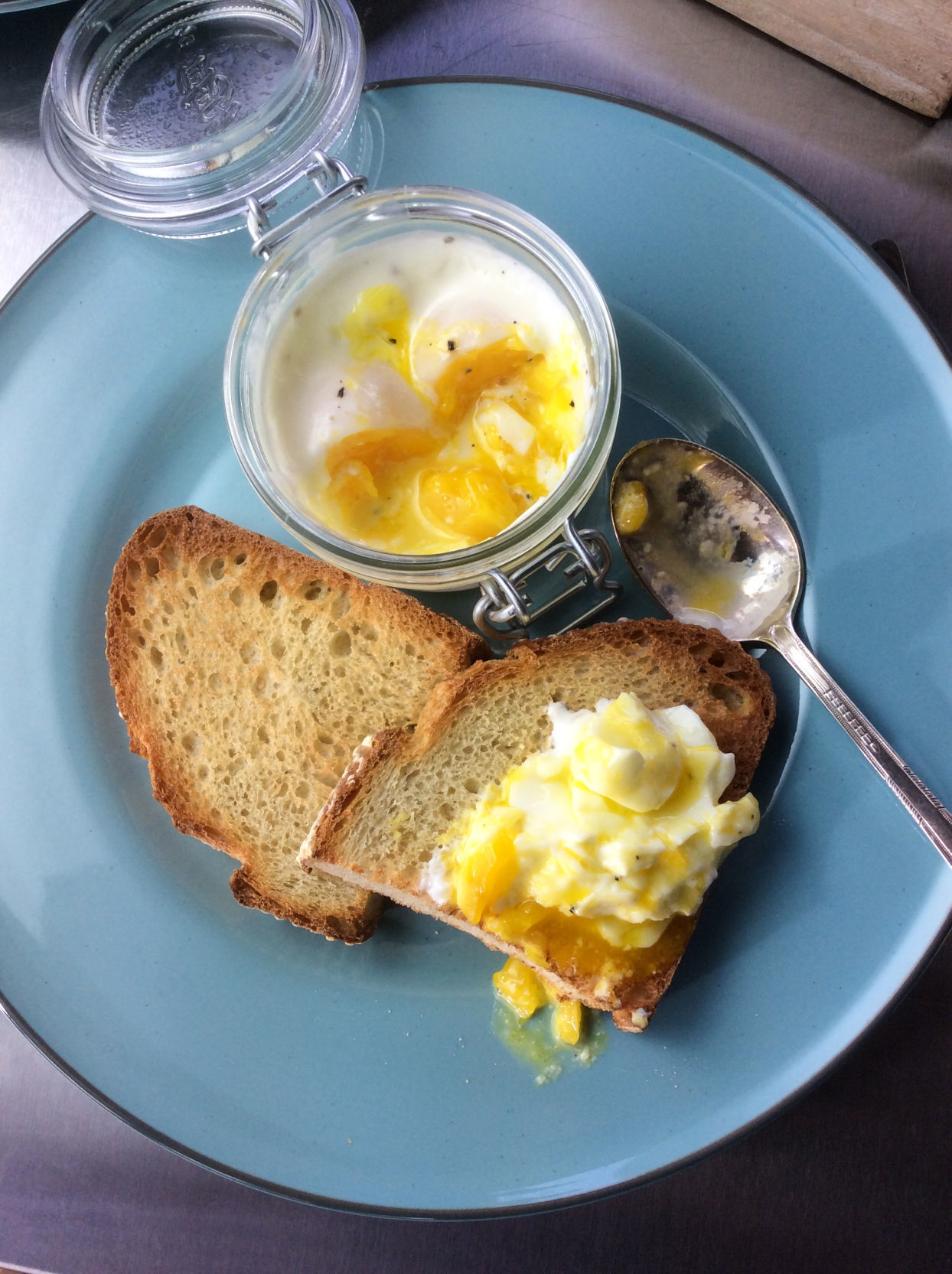 cooking coddled eggs