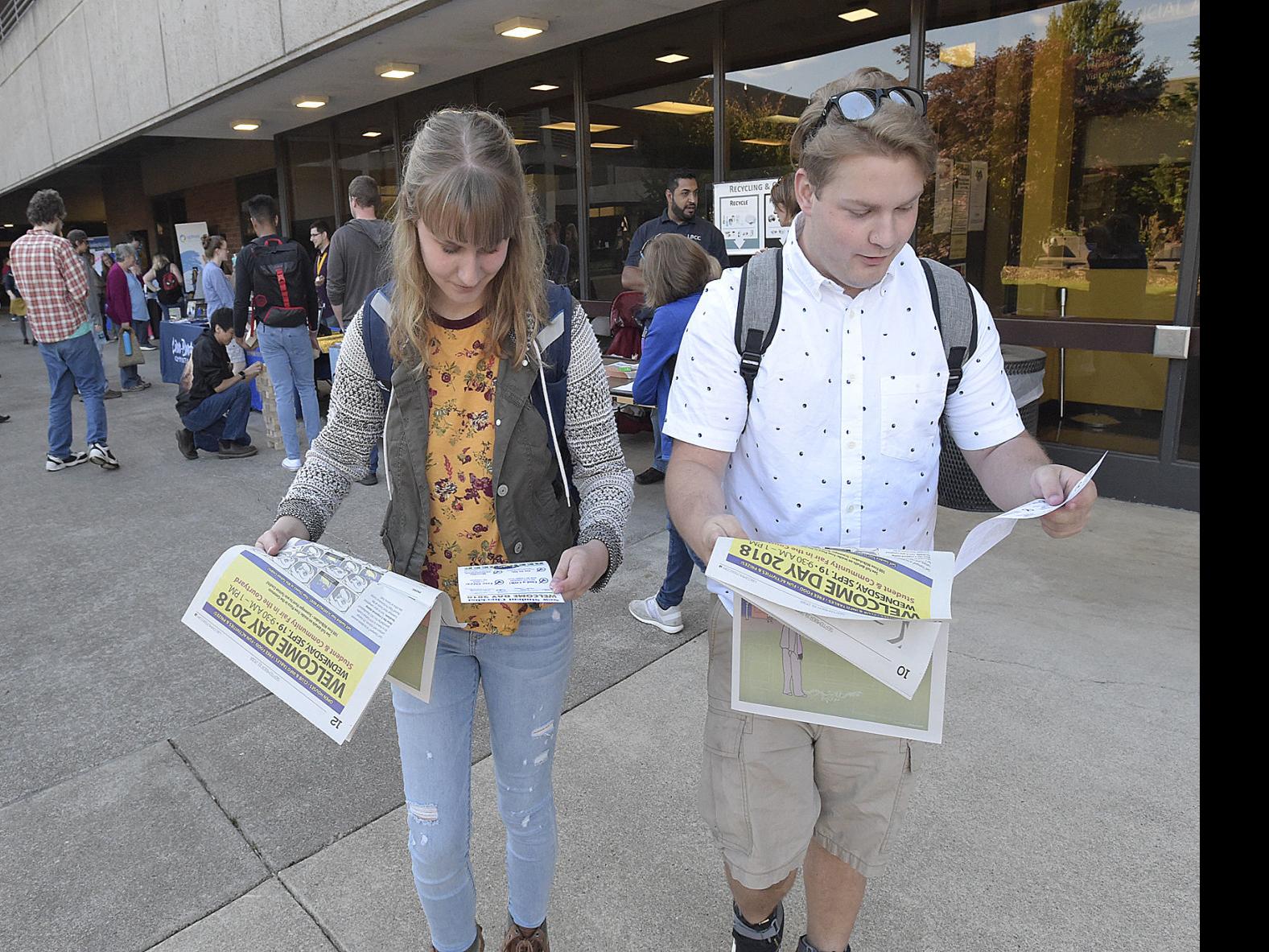 Lbcc Holds Moo Ving Welcome Day Education Democratherald Com