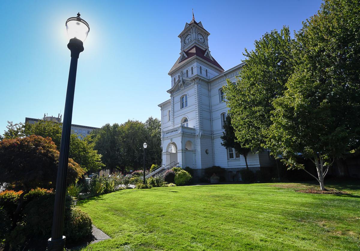 Benton County Courthouse 02
