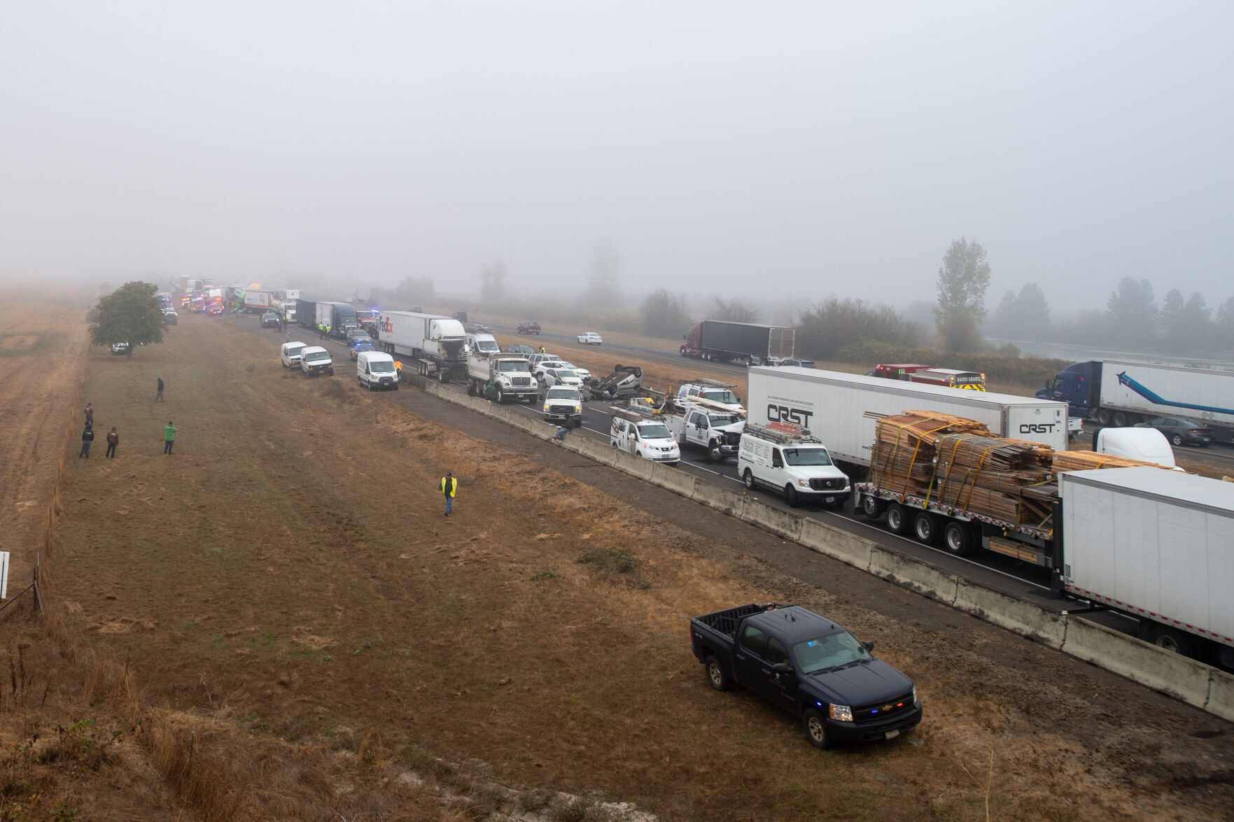 Deadly fog: Multiple crashes on I-5 in Linn County Deadly fog: Multiple crashes on I-5 in Linn County