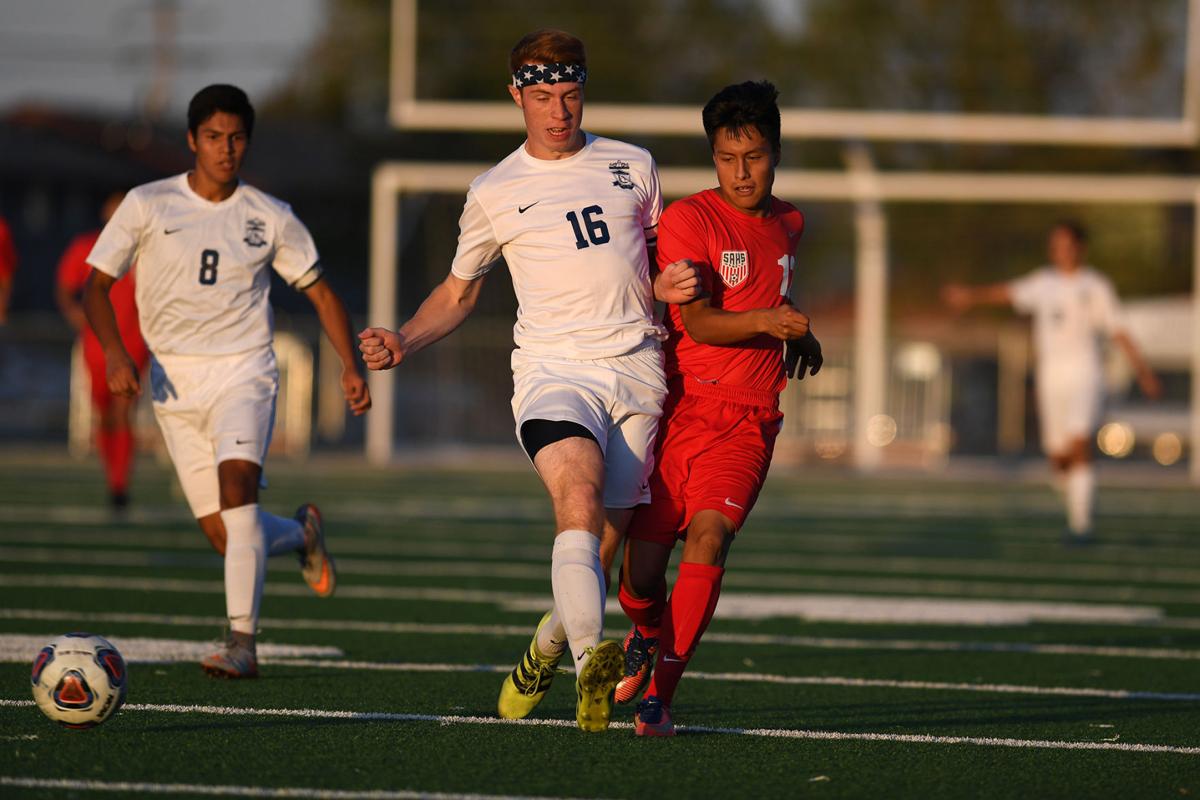 091117-adh-spt-albany-soccer-006.jpg