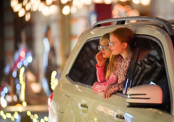 Photos Pastega display lights up holiday season