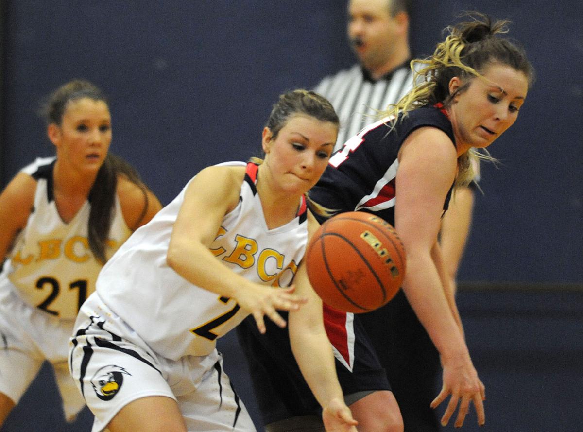 Linn Benton Women S Basketball Roadrunners Stumble Against