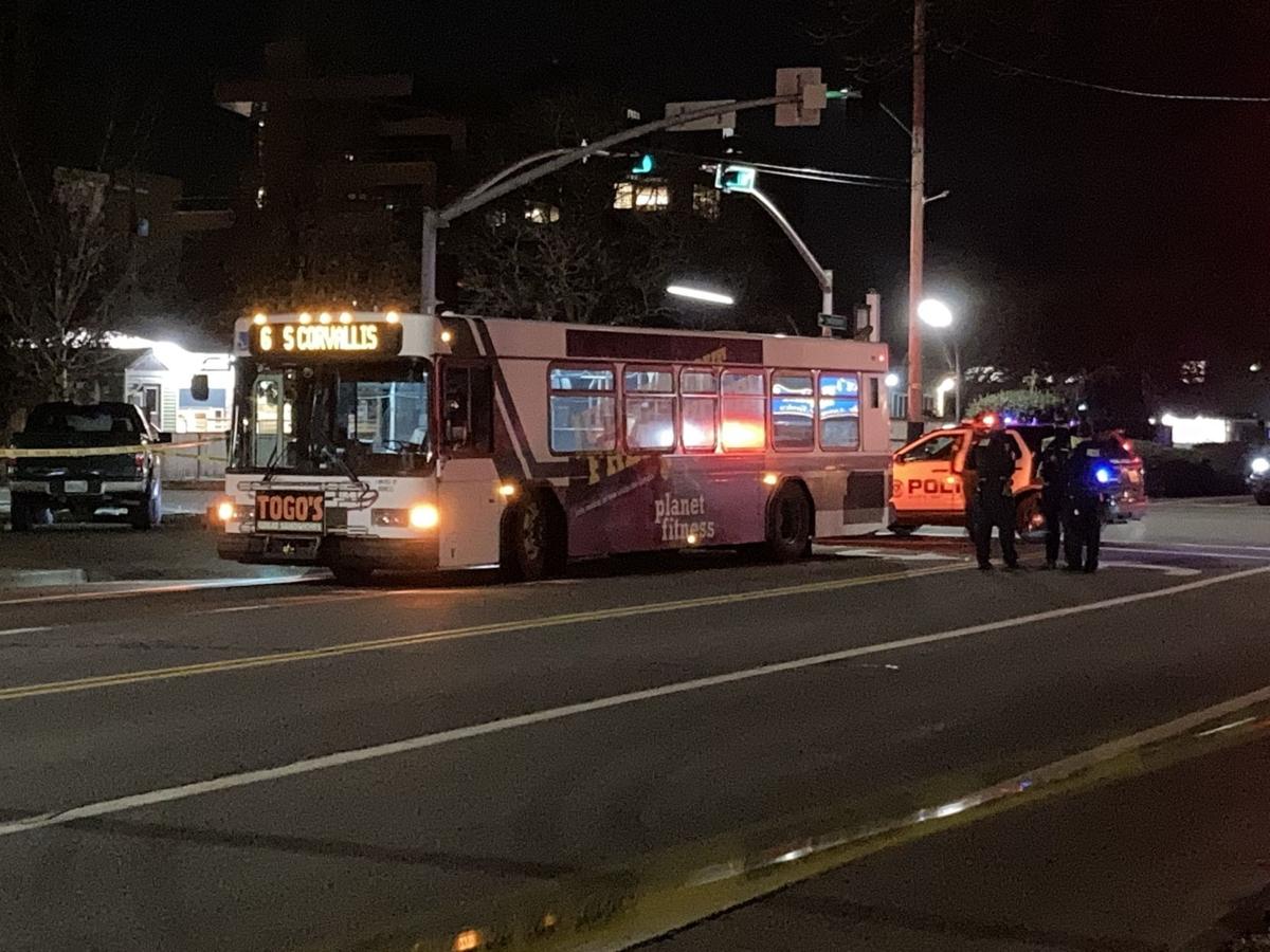 020521-adh-nws-fatal-bus-pic
