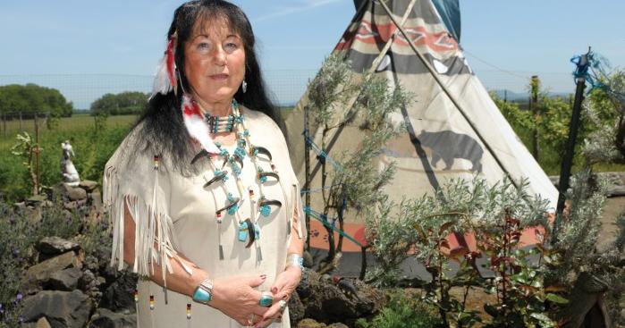 Linn woman recounts her early years, Apache heritage in memoir