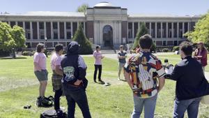OSU graduate students demand higher wages