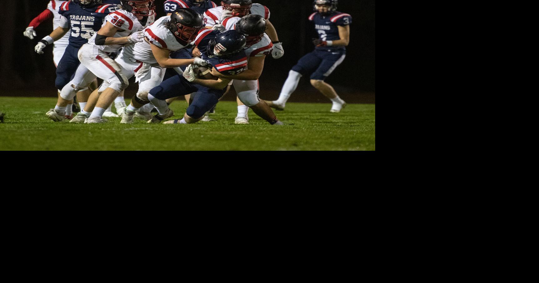 High school football: Santiam Christian heads into playoffs with