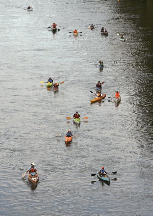 082417-adh-nws-Paddle Oregon-dp.jpg