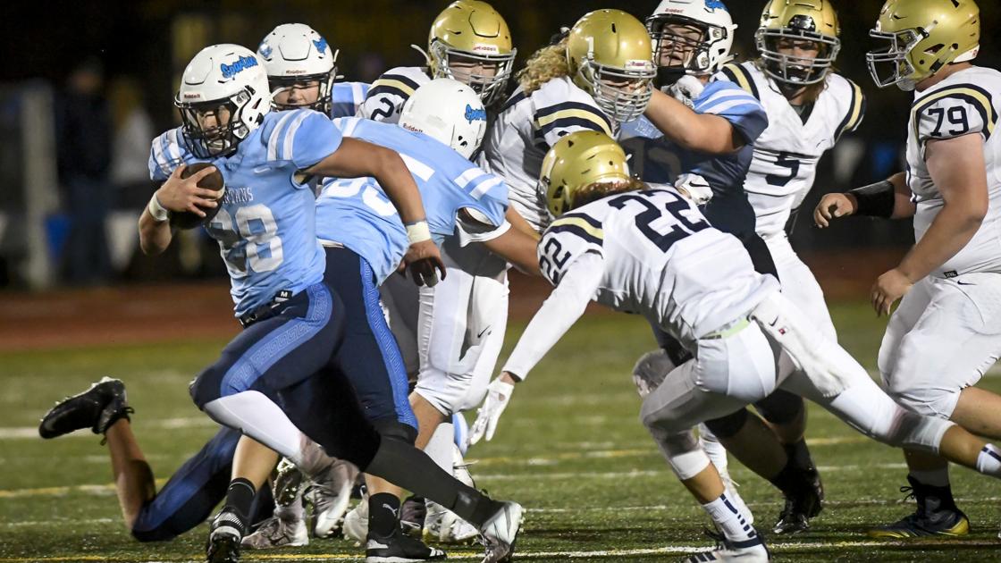 Prep Football Capsules Oct 25 High School Democratherald Com
