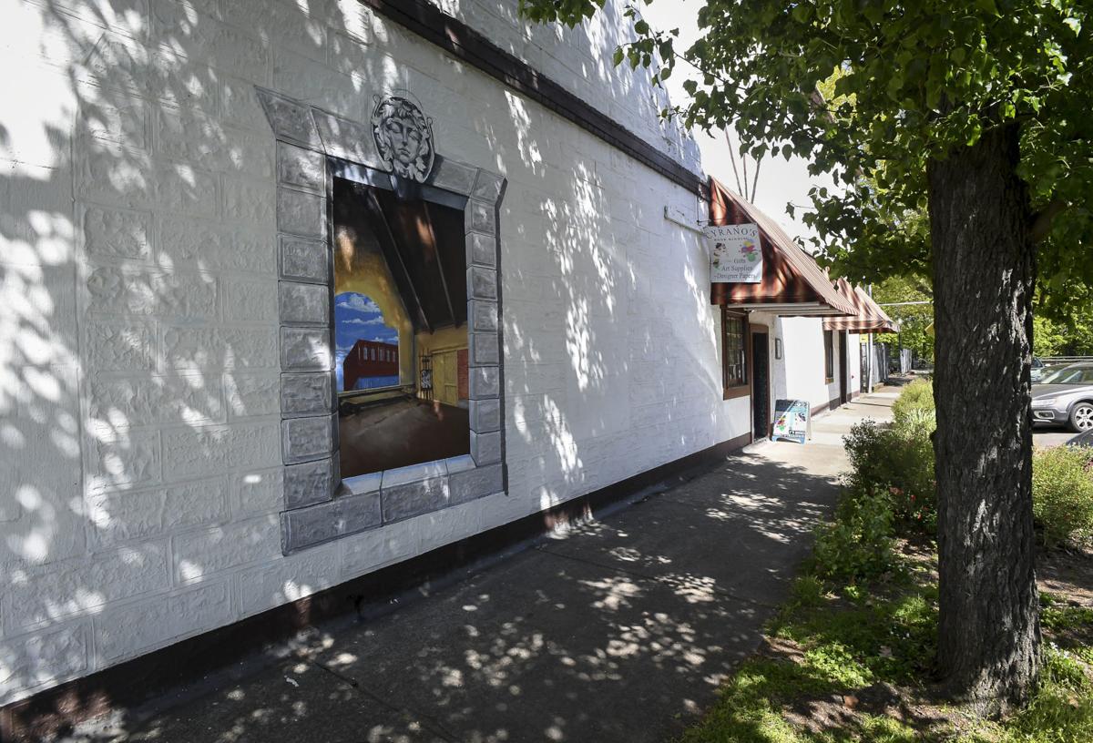 Murals Brighten Downtown Corvallis Scene Local Democratherald Com