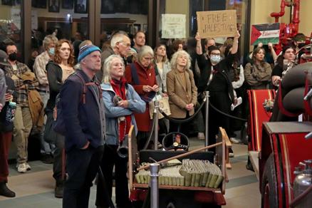 Corvallis residents debate proposed Palestine resolution - Vimarsana News