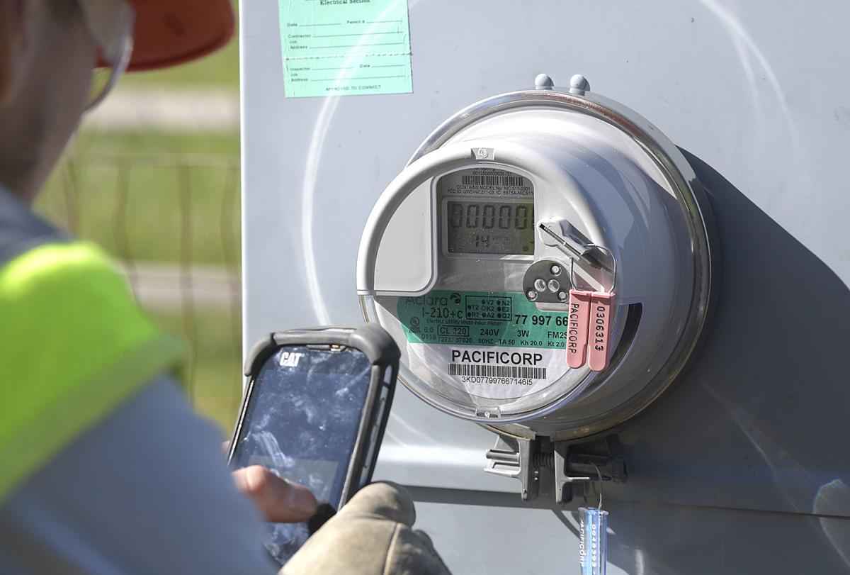 Outage Impacts More Than 3 000 Customers Local Democratherald Com