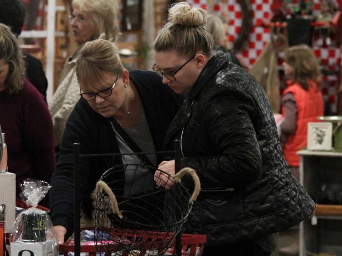 Blackberry Junction aims for boutique feel in holiday sale