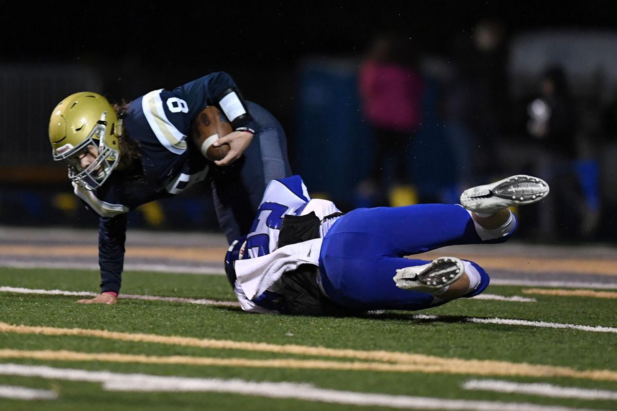 101217-adh-spt-west-albany-football-0010.jpg