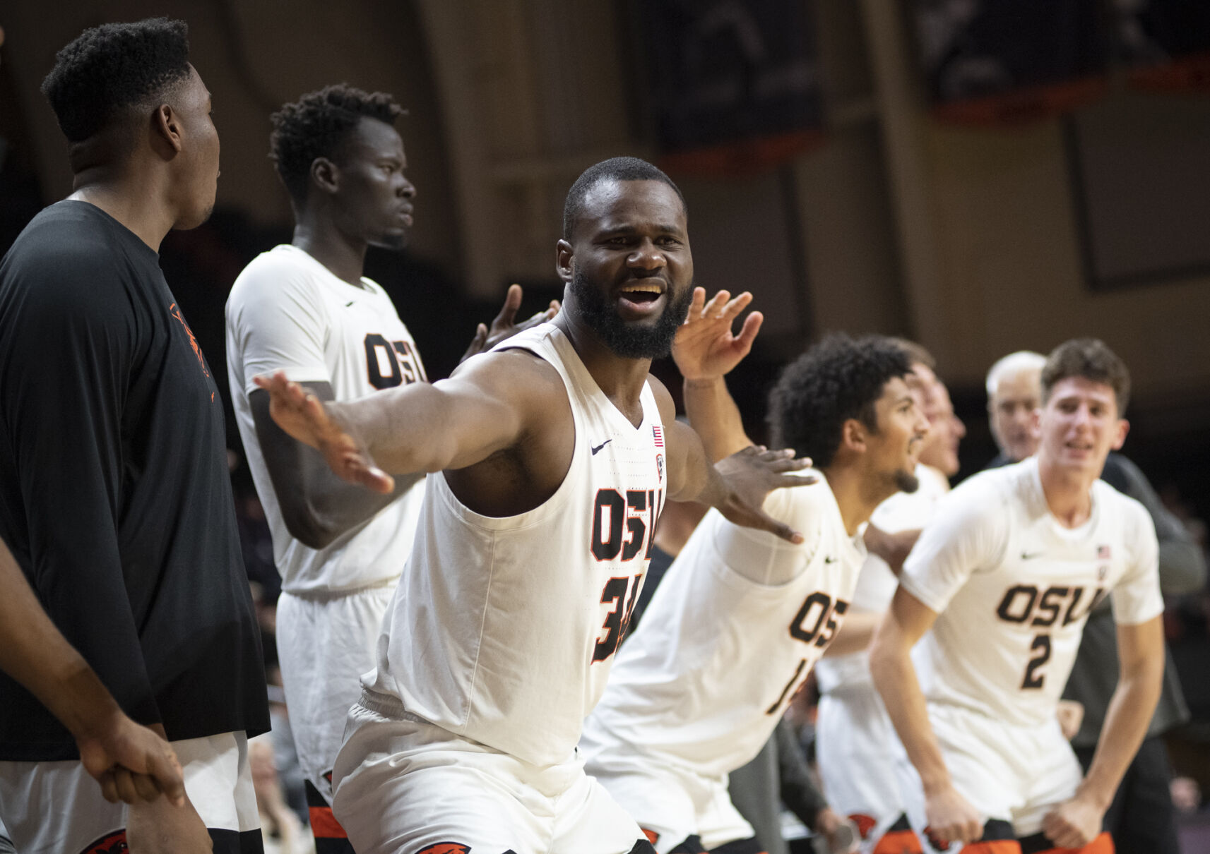 Oregon state discount basketball roster