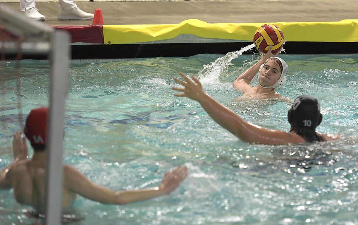 South Albany vs West Albany Waterpolo09
