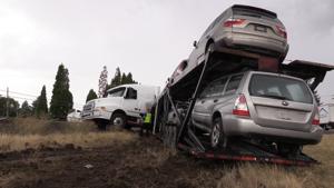 Raw Video: Semi Truck Mishap Slows Traffic on I 5