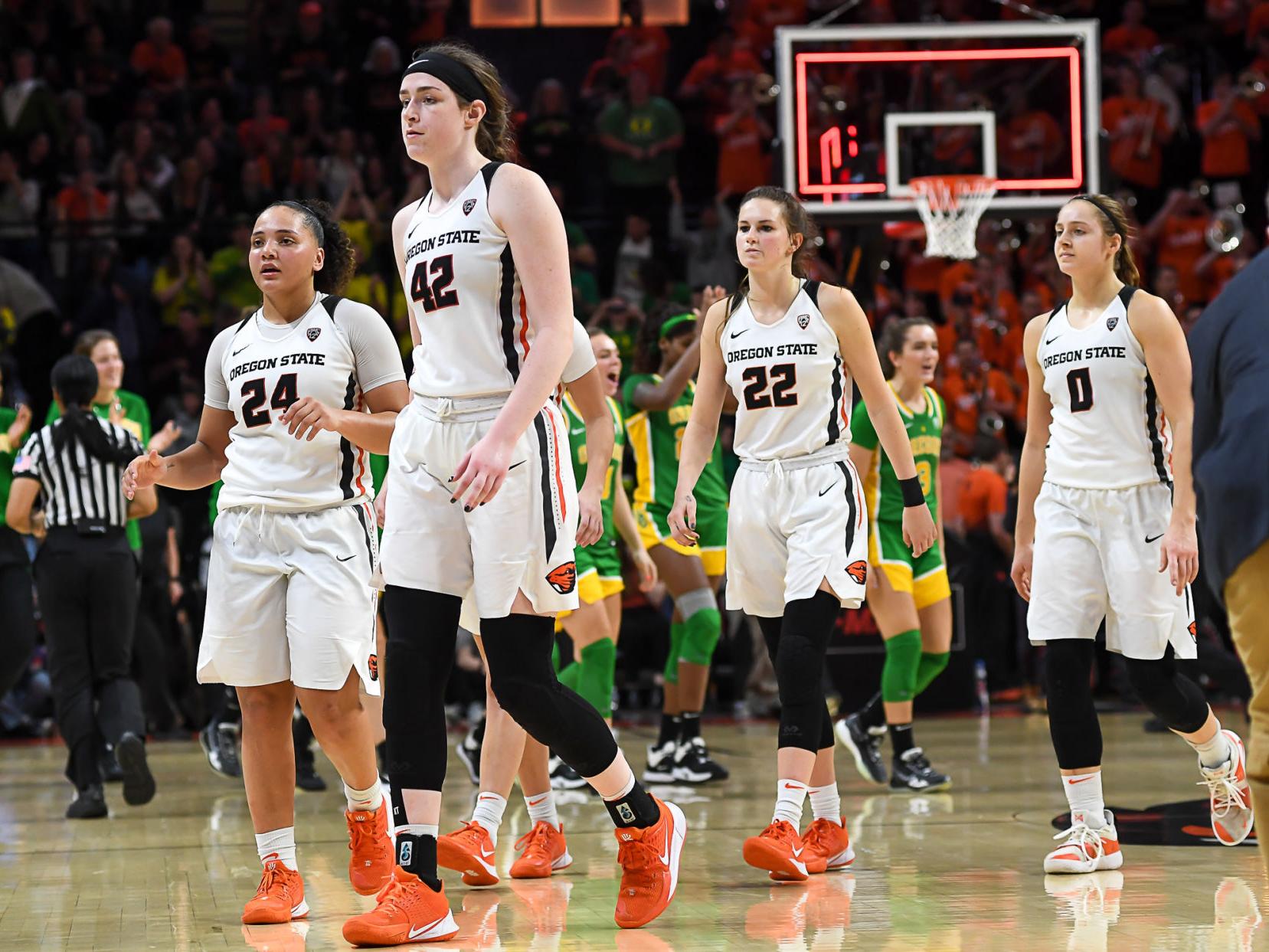 Osu Women S Basketball Beavers Can T Solve Ducks Defense In