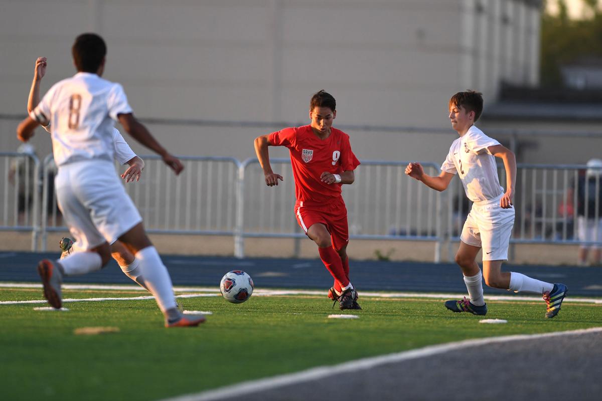 091117-adh-spt-albany-soccer-008.jpg