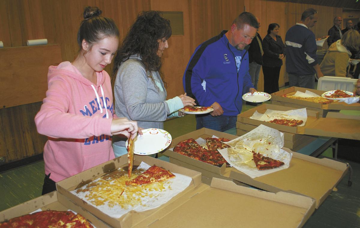 Central Linn students earn 100,000 at BiMart Willamette Country Music