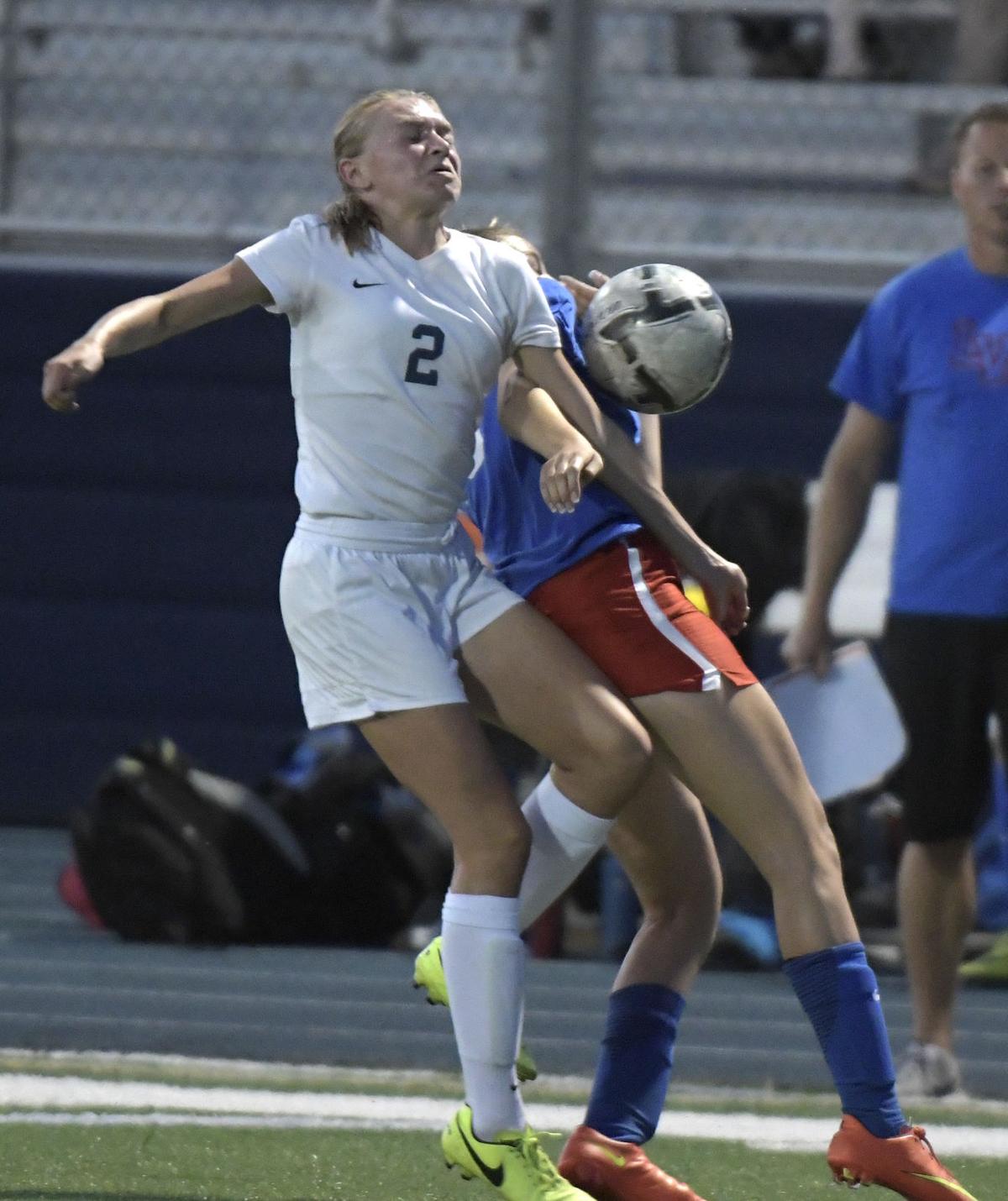 Warriors vs Bulldogs Girls Soccer28-my