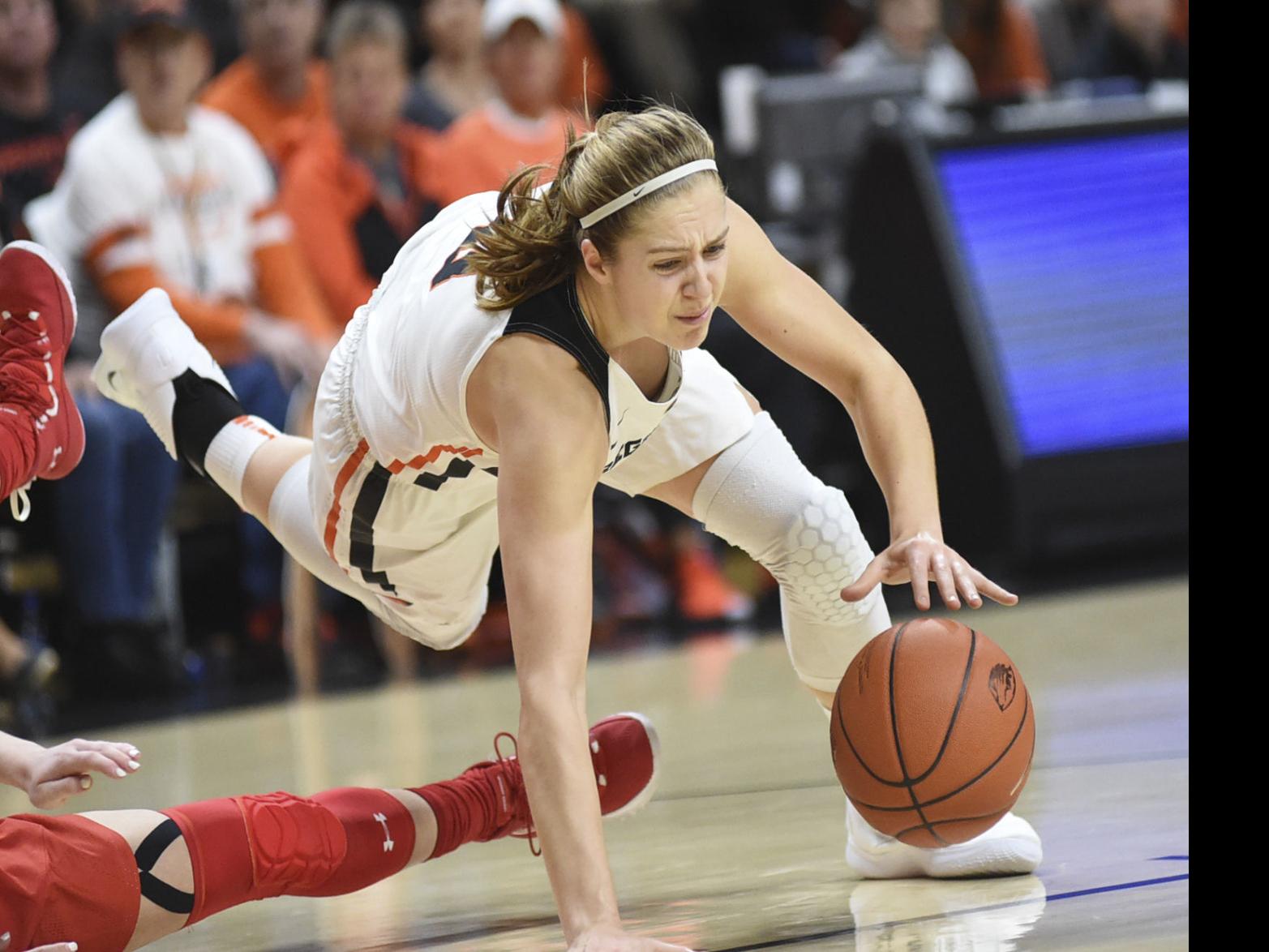 Pac 12 Women S Basketball Beavers Ducks Atop The Standings After