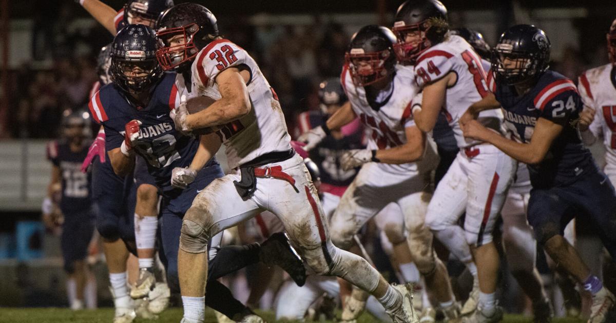 High school football: Santiam Christian loses heartbreaker in matchup High school football: Santiam Christian loses heartbreaker in matchup