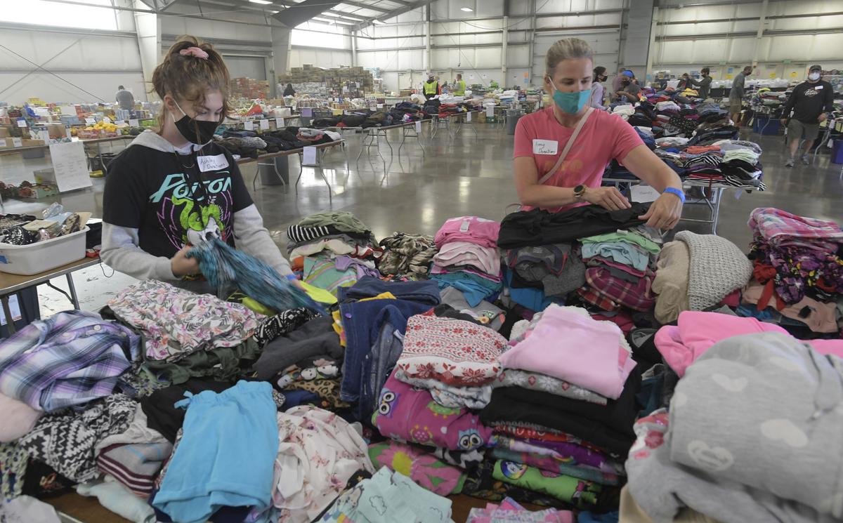 091520-adh-nws-Linn County evacuation Center02-my