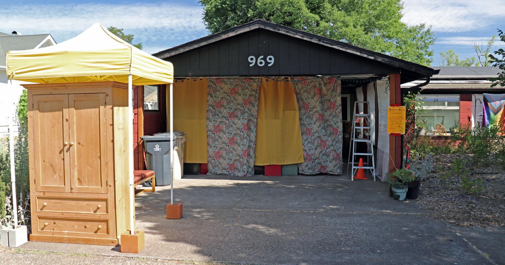 City eases up on Corvallis free pantry — for now - Vimarsana News