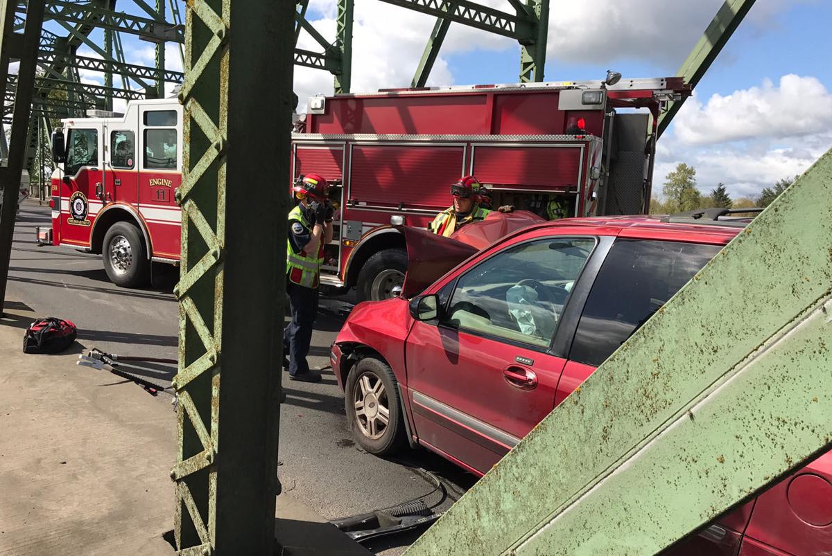 Twovehicle crash closes Ellsworth Street Bridge Local