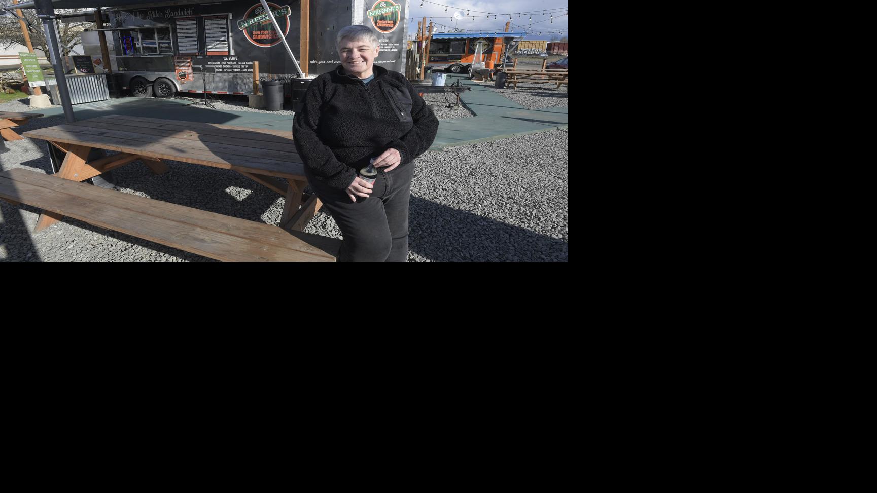 Albany Looks To Create Food Cart Rules Local Democratherald Com