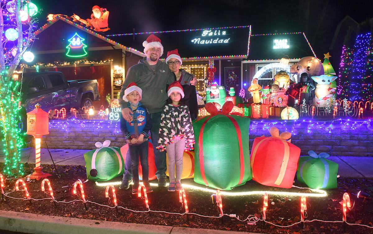 Christmas Light Displays Albany Oregon 2022 This Year, It's Personal': Albany Homeowners Light Up The Neighborhood |  Local | Democratherald.com