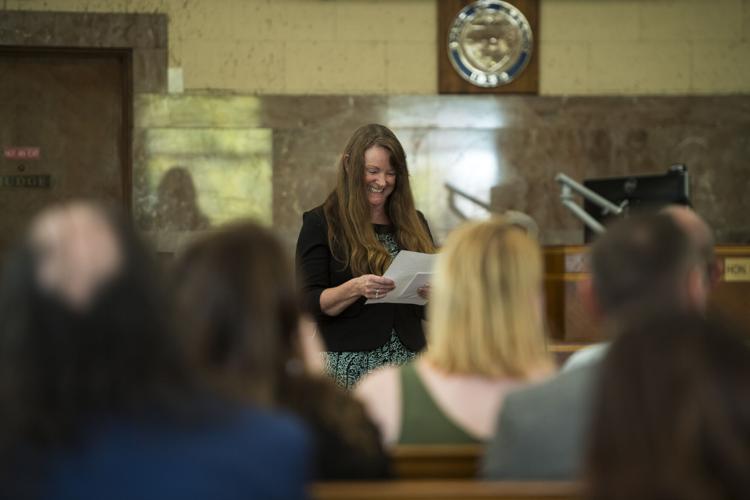 New Linn County Clerk sworn in