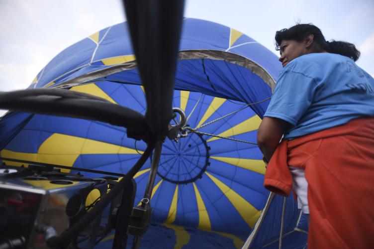 Up, up and away Balloons soar in preparation for Art & Air Festival