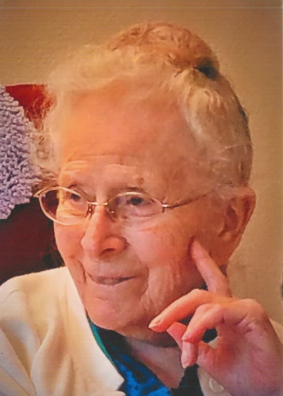 Lena “Berniece” (Kropf) Schmucker