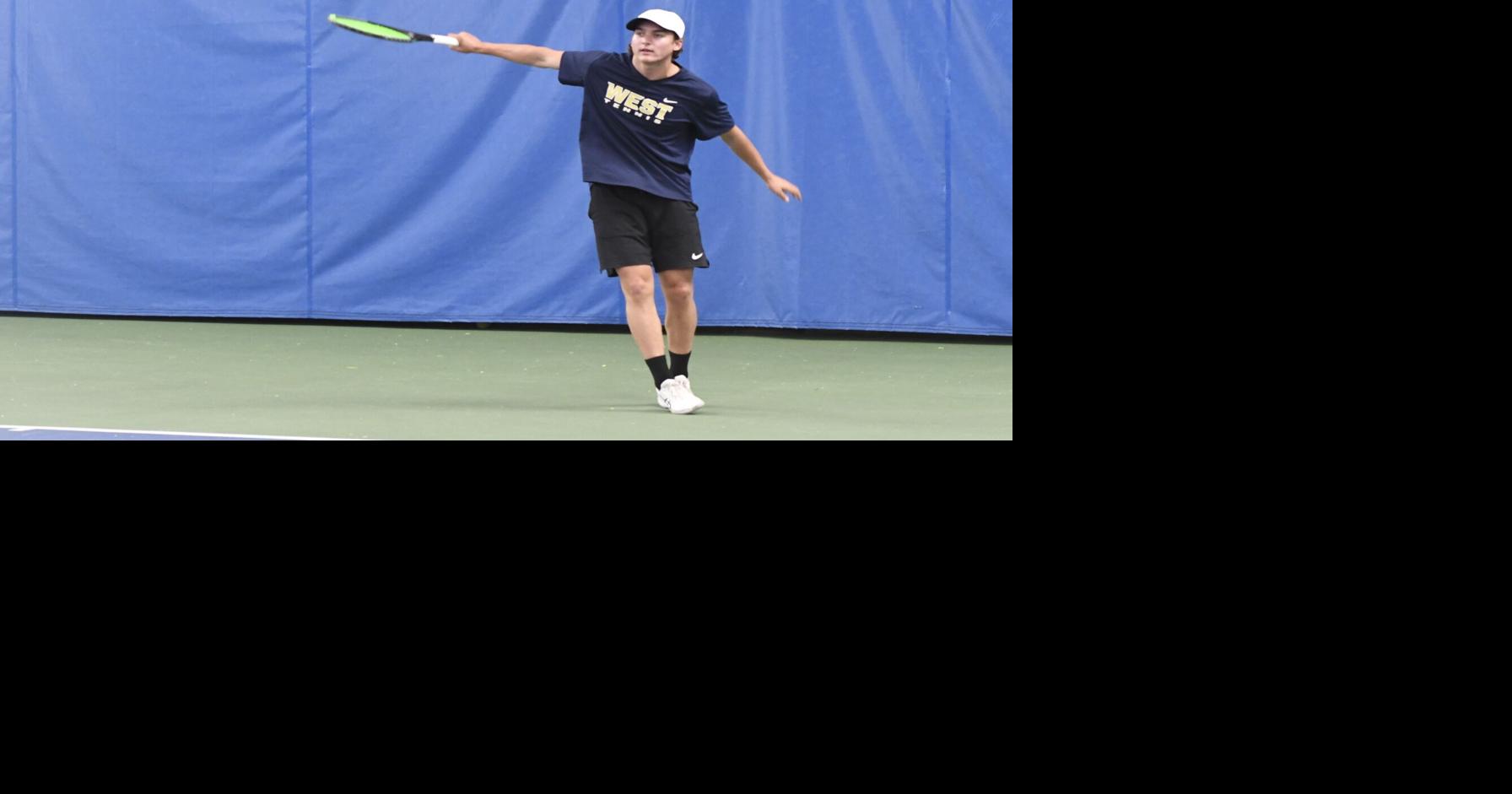 High school tennis: Bulldogs, Raiders win team titles at district ...