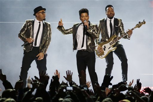 Super Bowl halftime show 2014: Bruno Mars delivers 