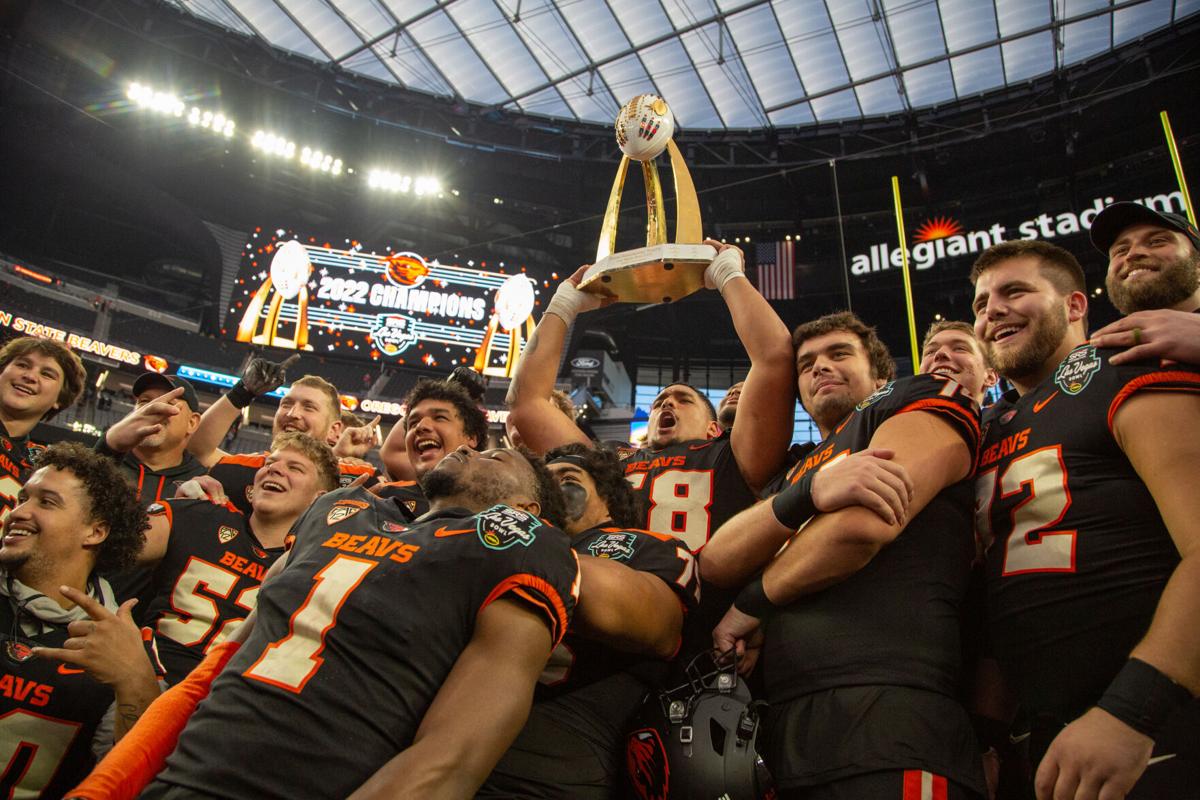 Oregon State Beavers! Your Las Vegas Bowl 2022 Champions Tee!