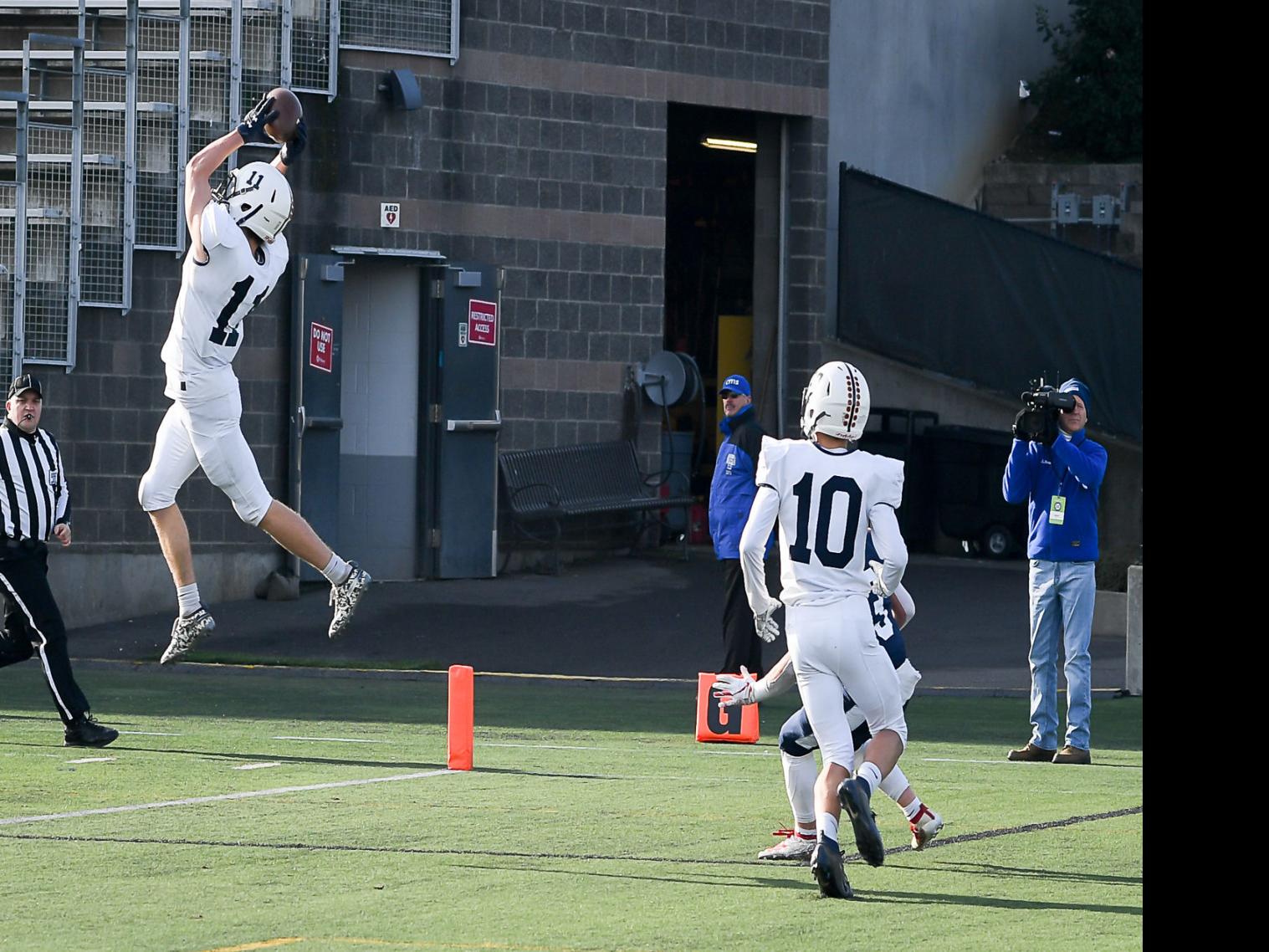 Prep Sports Monroe S Young Named 2a Back Of The Year High