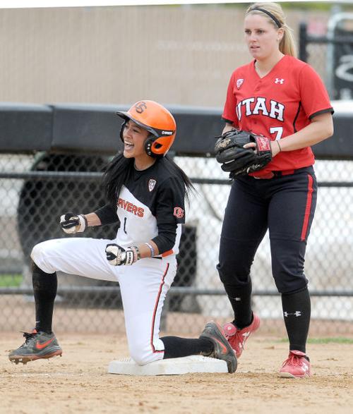 Osu Softball Beavers Come Through In Clutch To Take Series Opener Over Utah Softball Democratherald Com