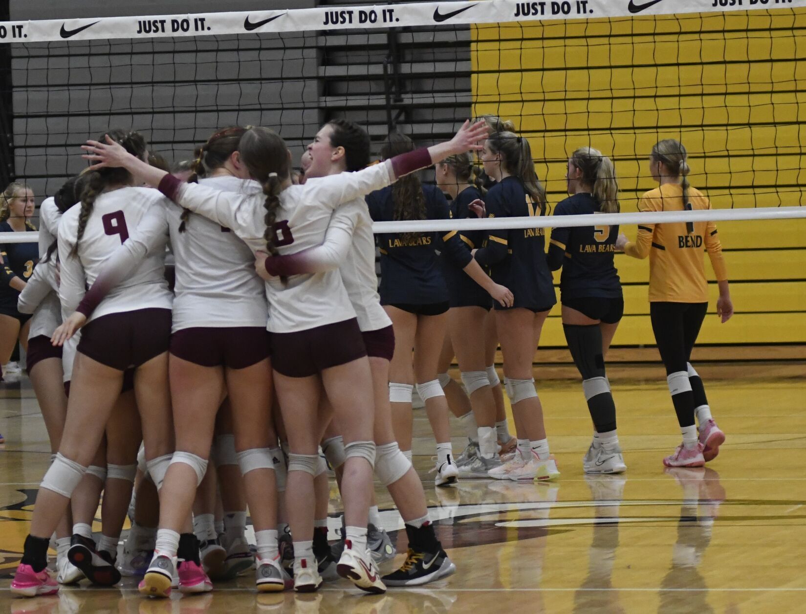 Crescent Valley High volleyball team secures second straight 5A championship title