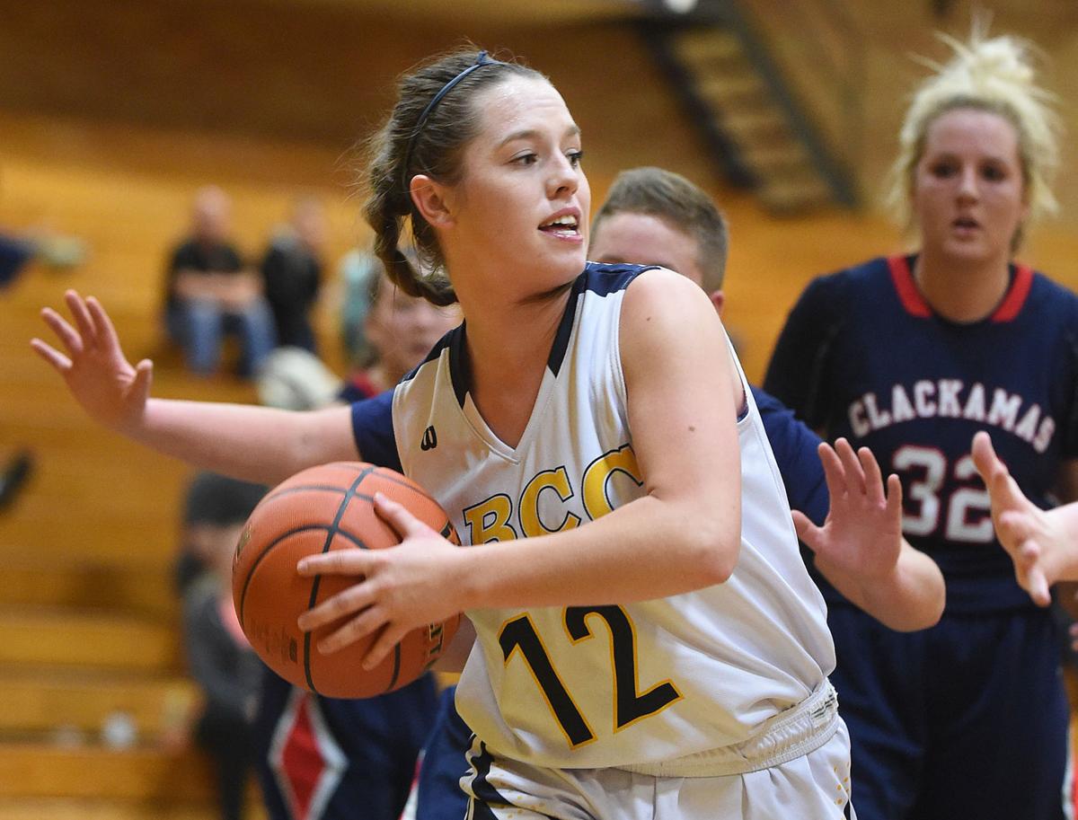 Linn Benton Women S Basketball Roadrunners Stumble Against
