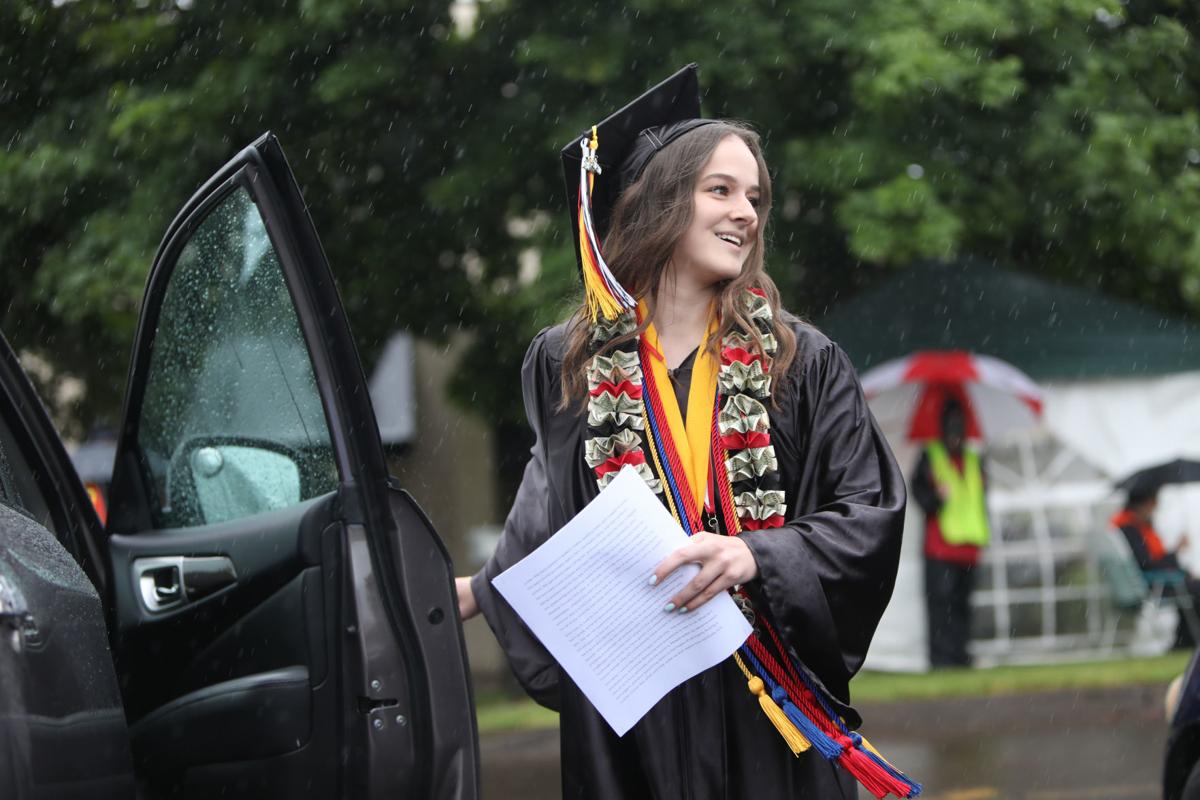 Santiam Christian Graduation 1