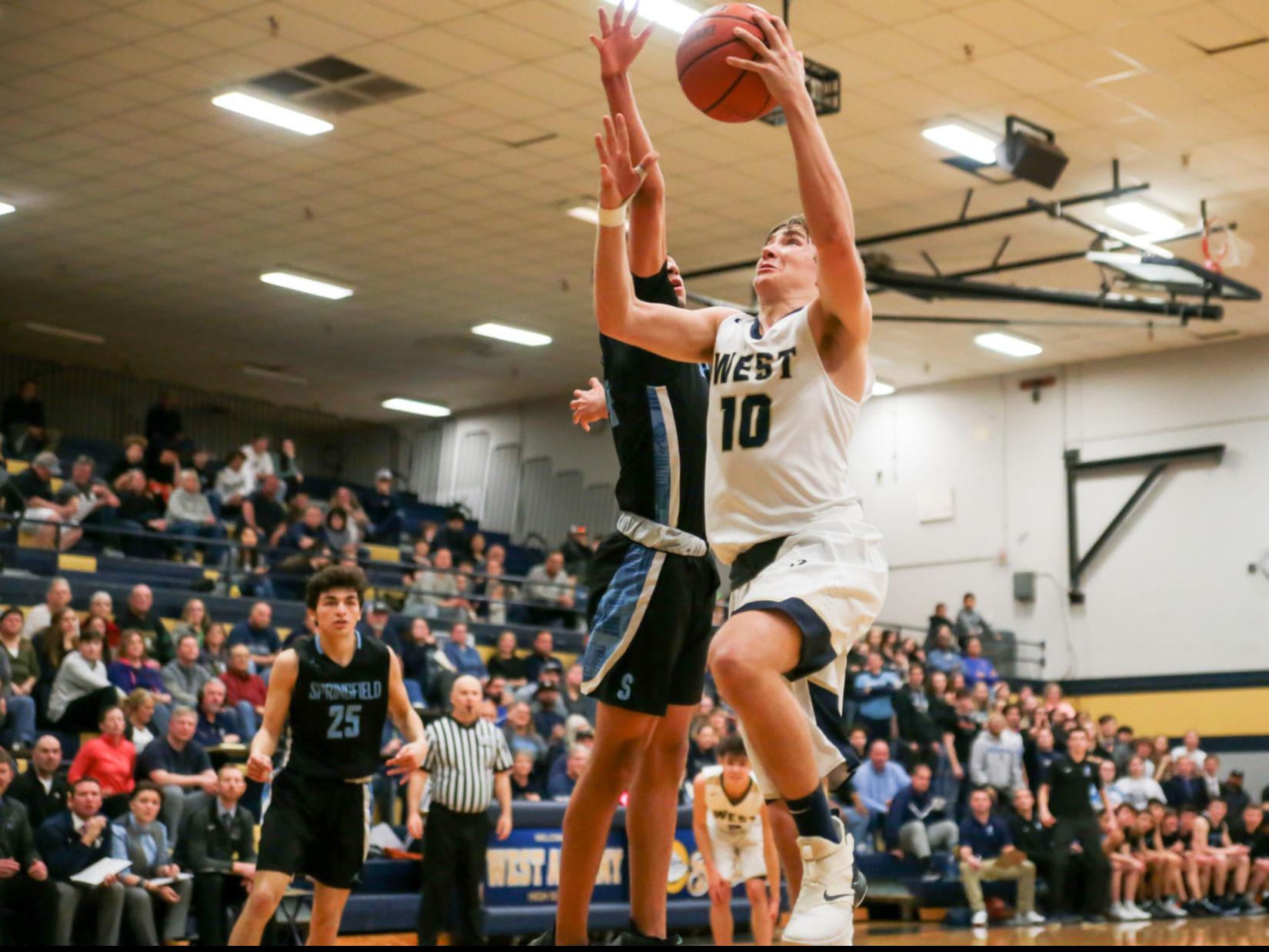 5a Boys Basketball West Albany Tops Springfield To Secure Trip To State Tournament High School Democratherald Com