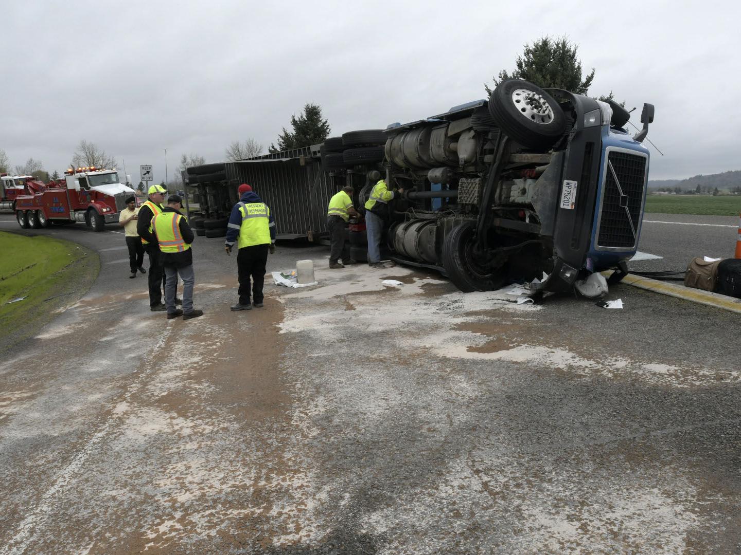 Amazon Prime Truck Crashes While Entering I 5 Rest Area Local Democratherald Com Amazon Prime Truck Crashes While Entering I 5 Rest Area Local Democratherald Com